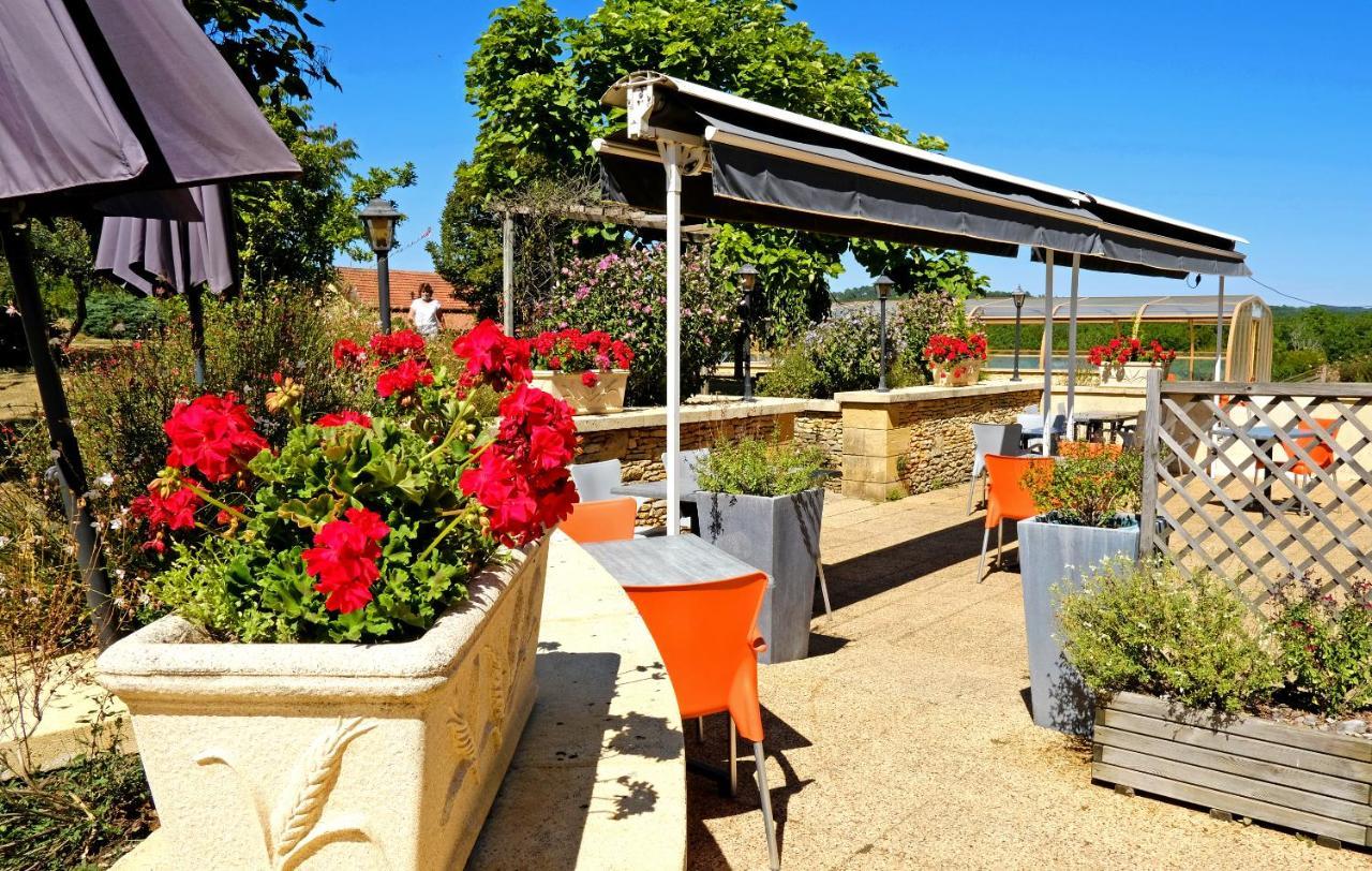 Domaine De La Rhonie Hotel Meyrals Exterior photo