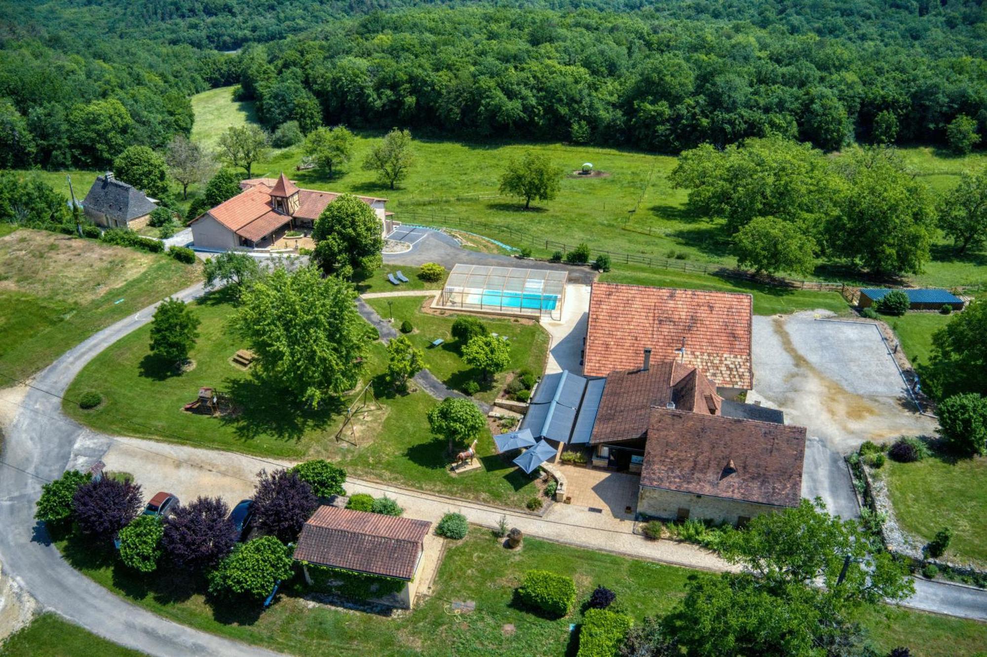 Domaine De La Rhonie Hotel Meyrals Exterior photo